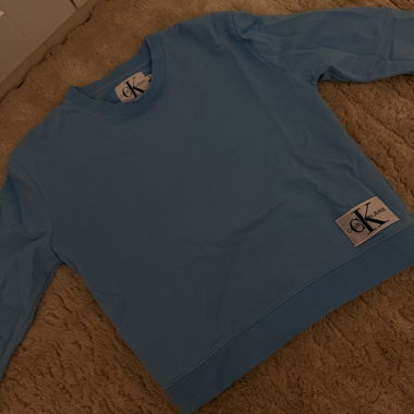 Pull Calvin Klein