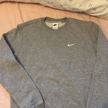 Nike Pulli