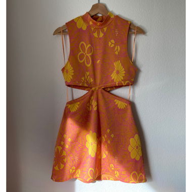 Minikleid im 70er Stil von Zara