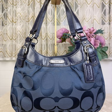 100% Original Coach Madison Hobo Tasche M Size
