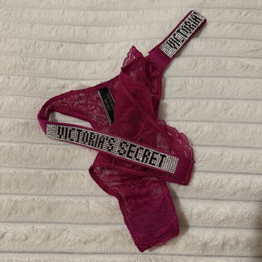 Slip tanga in pizzo Victoria's Secret M