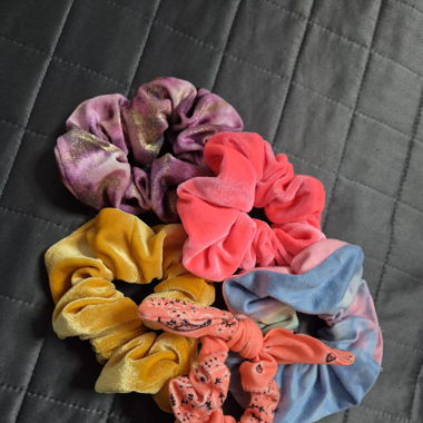 5er Set Scrunchies
