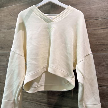 Pull Adidas en maille crème neuf