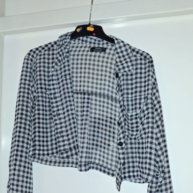 Leichtes Cropbluse