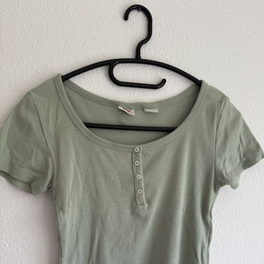 Levis cropped top