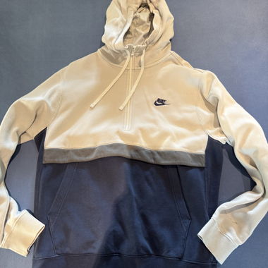 Nike Hoodie mit Reissverschluss