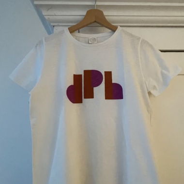 Weisses T-Shirt mit Grafiklogo