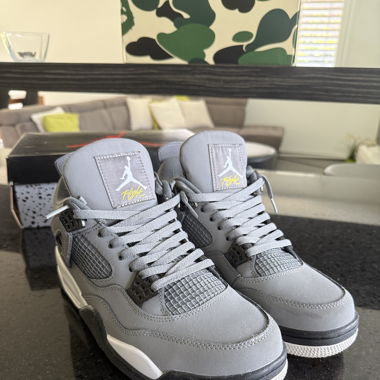 Jordan 4 Retro Grey Grösse 44. Brandneu
