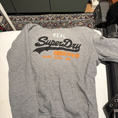 Sweat à capuche Superdry