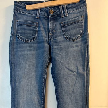 Low Waist Jeans ONLY