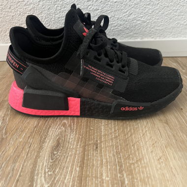 Adidas NMD_R1 schwarz/pink in Grösse 37 1/3