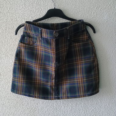 Karierter Minirock