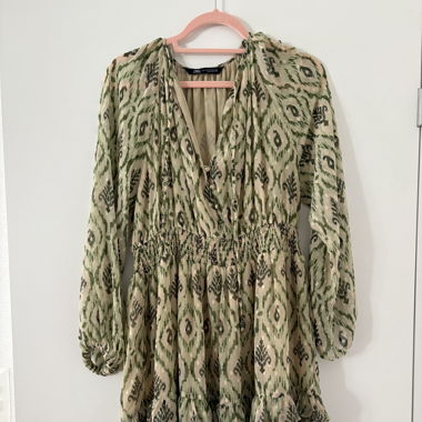 Kleidchen Grün von Zara