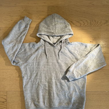 basic grey hoodie