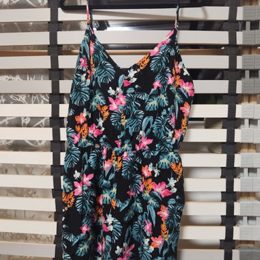 Blumiger Sommer-Overall