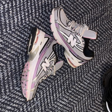 New Balance 740 rosa