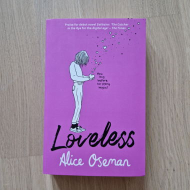 (Signed copy) - Loveless by Alice Oseman