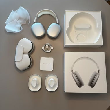 Apple AirPods Max