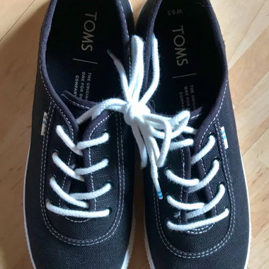 Nuovo: TOMS sneakers nere, scarpe in tessuto, 37