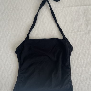 Top a fascia con collo allacciato