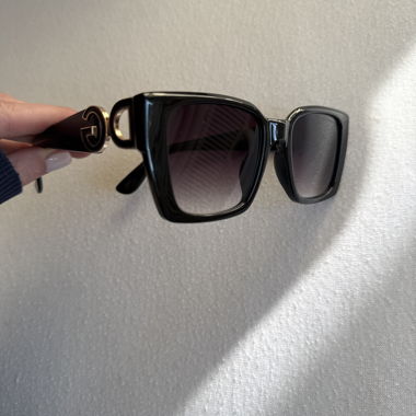 Lunettes de soleil noires Dolce&Gabbana