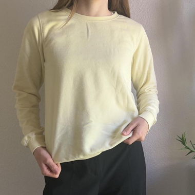 Pull Jaune