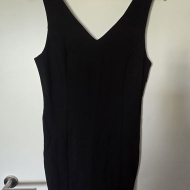 AMISU Black Sleeveless Dress