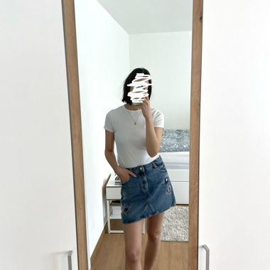 Gonna in jeans con ricamo