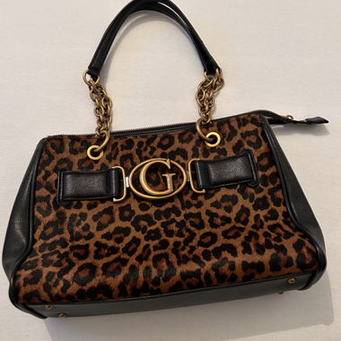 Guess bag with leoprint