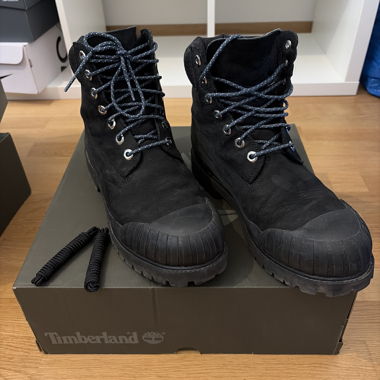 Black Timberland Boots