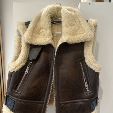 Zara vest