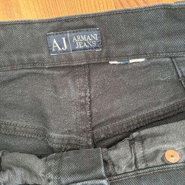 Armani Jeans Comfort Fit Herrenjeans schwarz