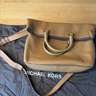 Michael Kors Leather Bag