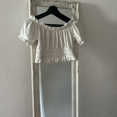 White boho-style top