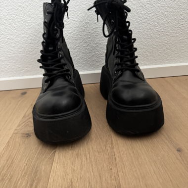Original Buffalo Platform Combat Boots