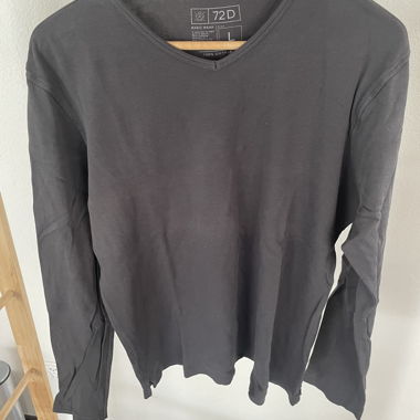 72D Long-Sleeve Sweater