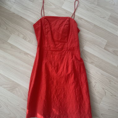 Knalliges Kleid 