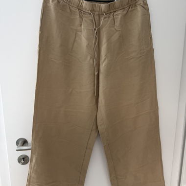 Pantaloni beige