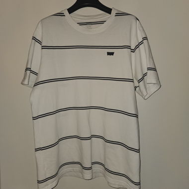 Striped Levi's T-Shirt Size M