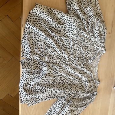 Leinen-Bluse mit Leopardenmuster