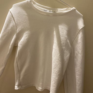 T-shirt bianca a maniche lunghe