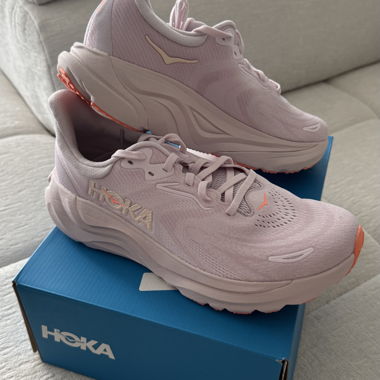 Laufschuh Hoka Arahi