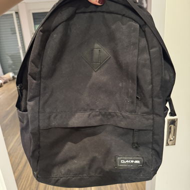 Dakine Rucksack schwarz