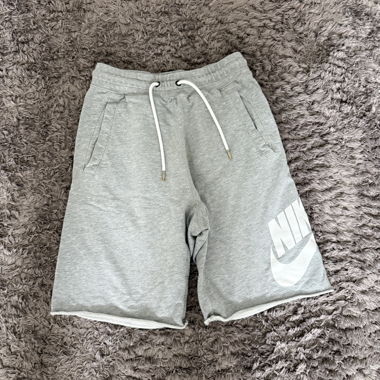 Short Nike grigio