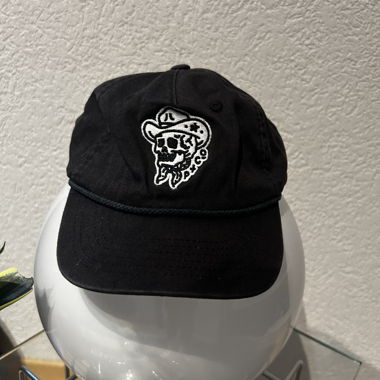 Cappellino nero P&CO