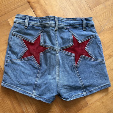 Star shorts