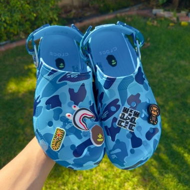 Crocs 