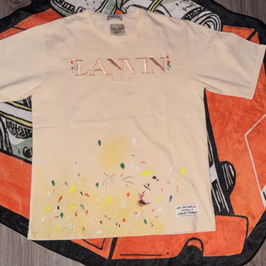 T-shirt LANVIN dallo stile grafico