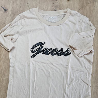Guess T shirt