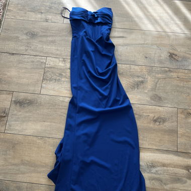 Abito da sera blu senza spalline (con corsetto)
